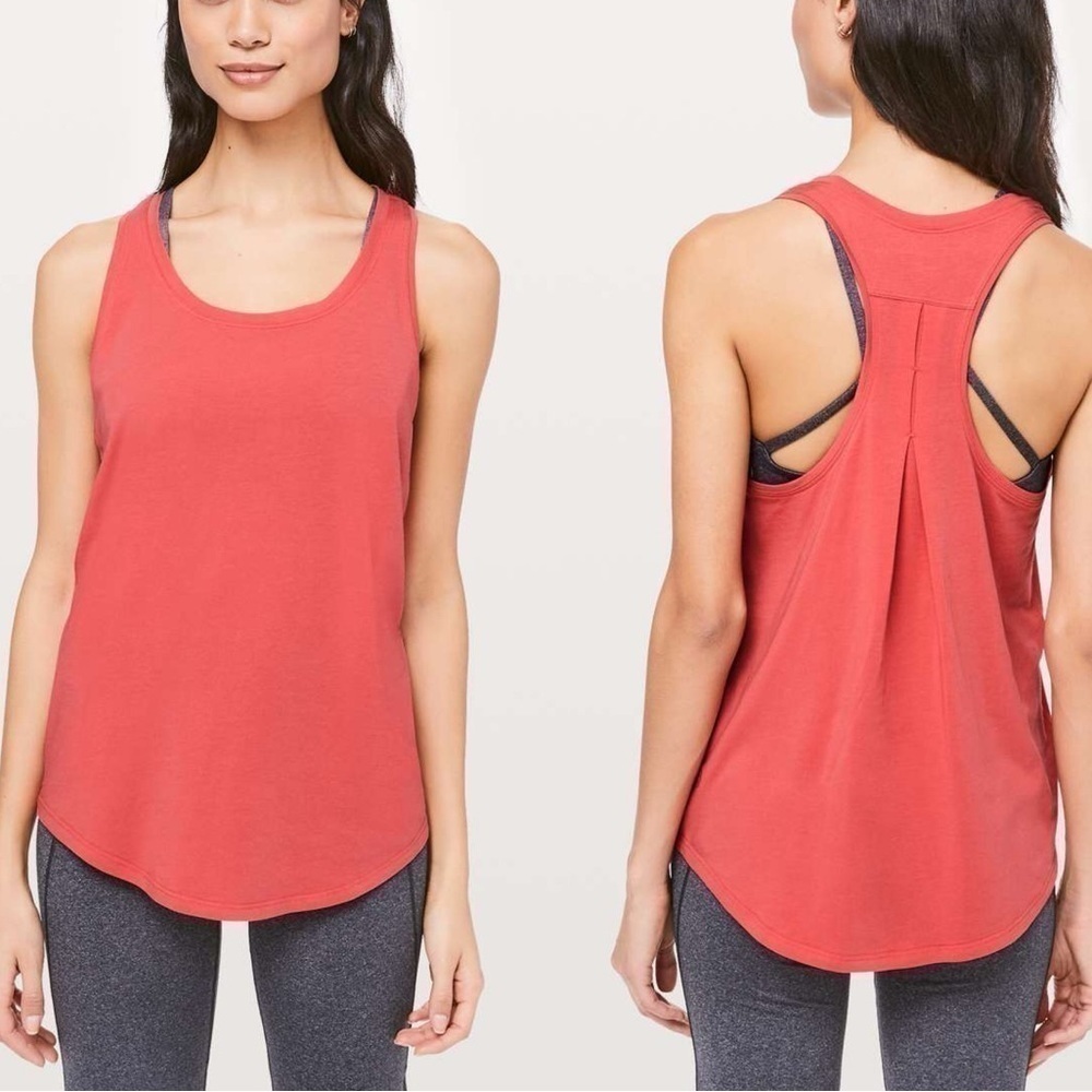 Lululemon Love Tank Pleated Glossy Size 4 Orange Coral Essential Activewear